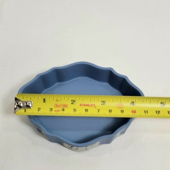 Vintage Wedgwood Jasperware Lidded Trinket Box Cameo Blue Cherubs Chariot - Picture 4 of 11